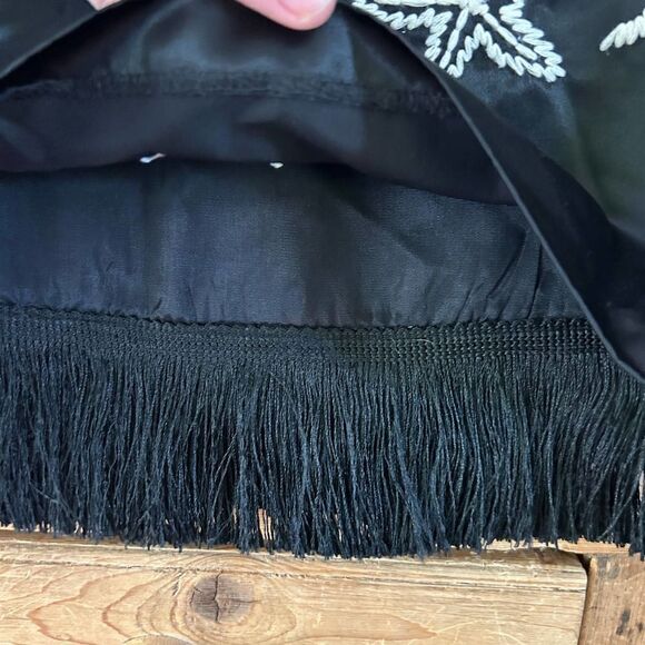 Women's Mica 2 Floral Embroidered Skirt Black‎ White Fringe Satin - Picture 6 of 9